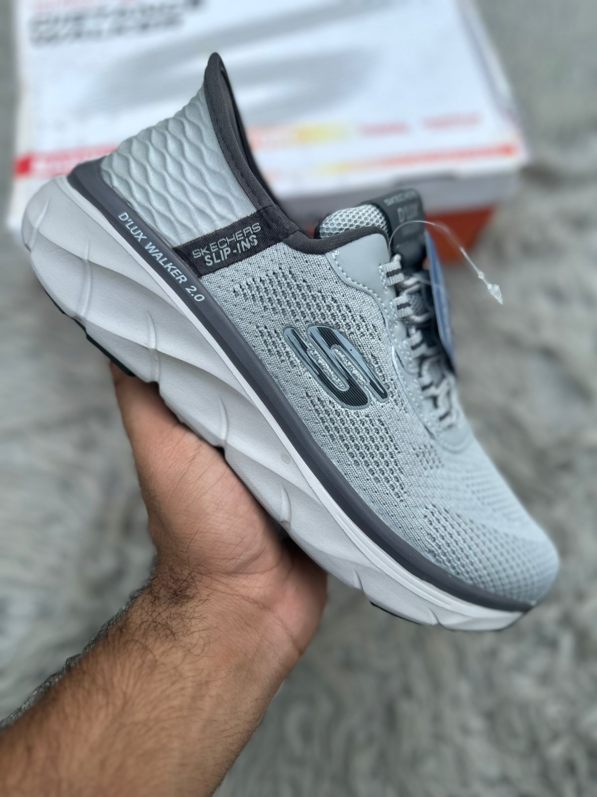 Skechers Deluxe Walker