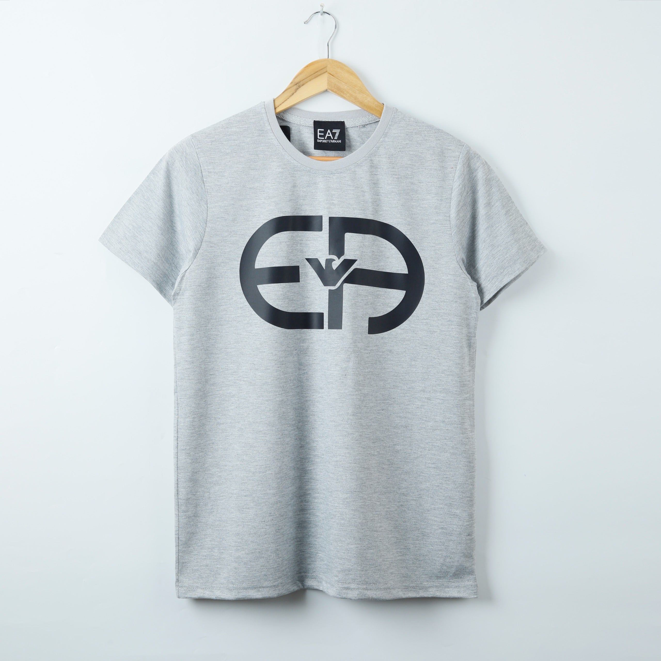 EA7 T-shirt