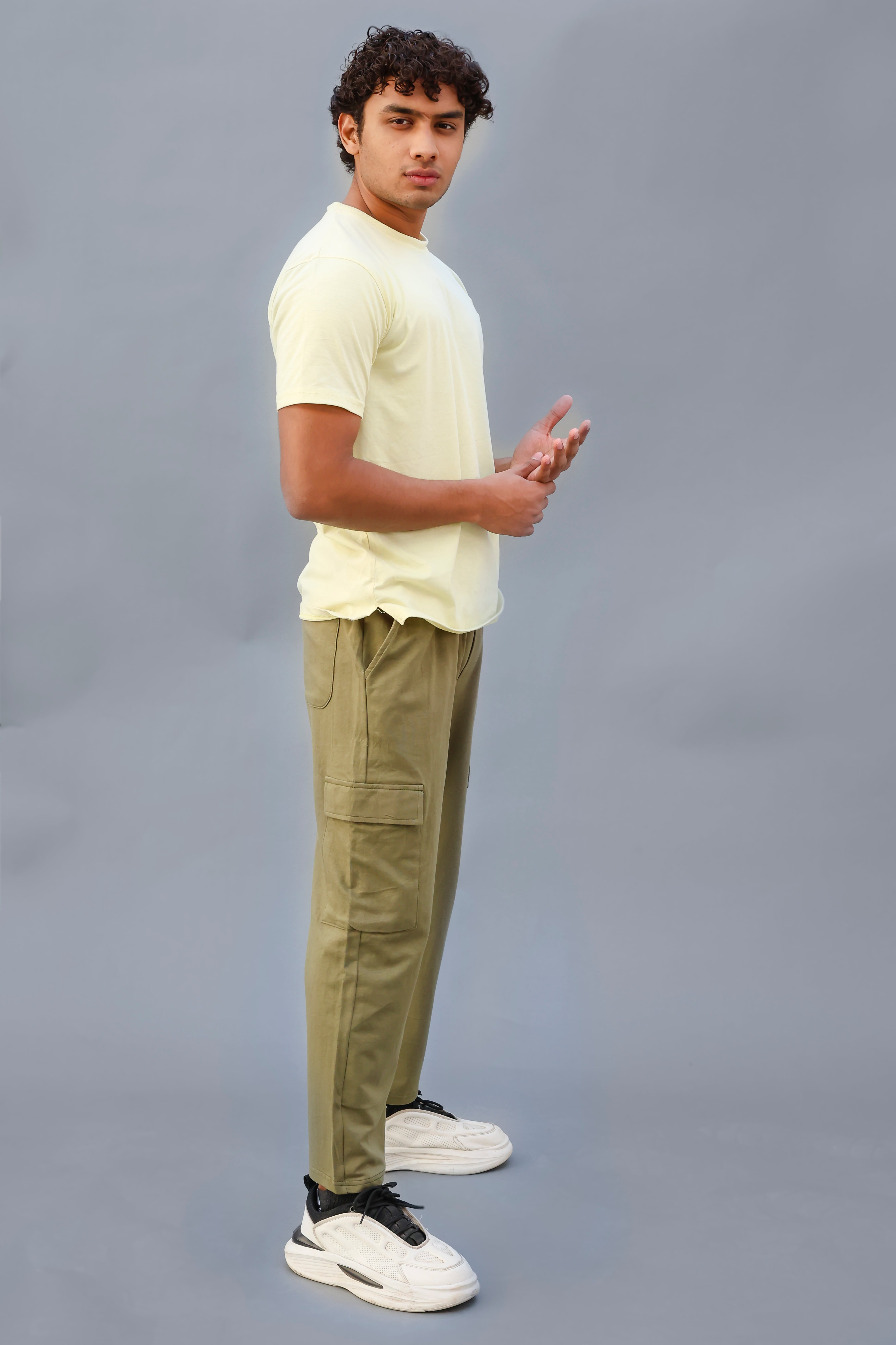 Zara Green Loose-Fit Cargo Pants
