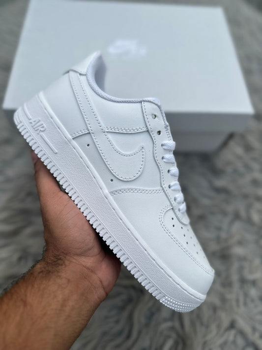 NK AF 1 All White