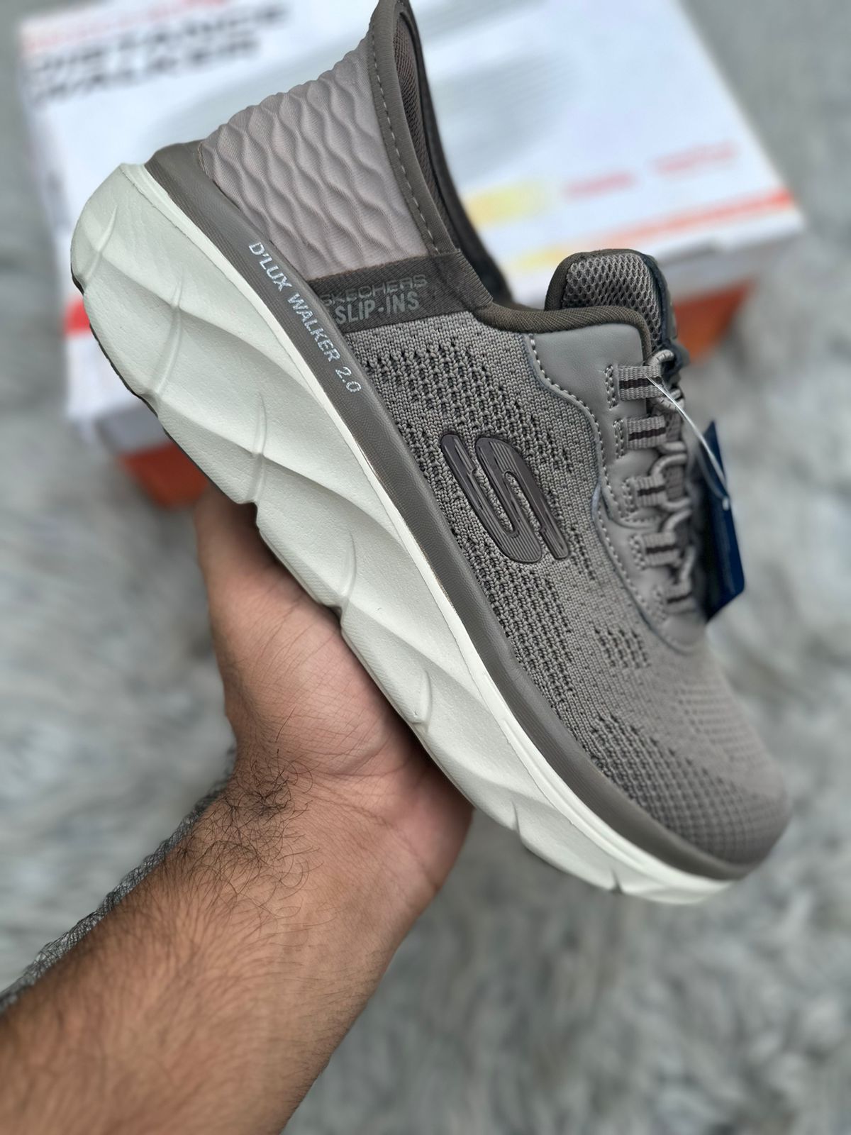 Skechers Deluxe Walker