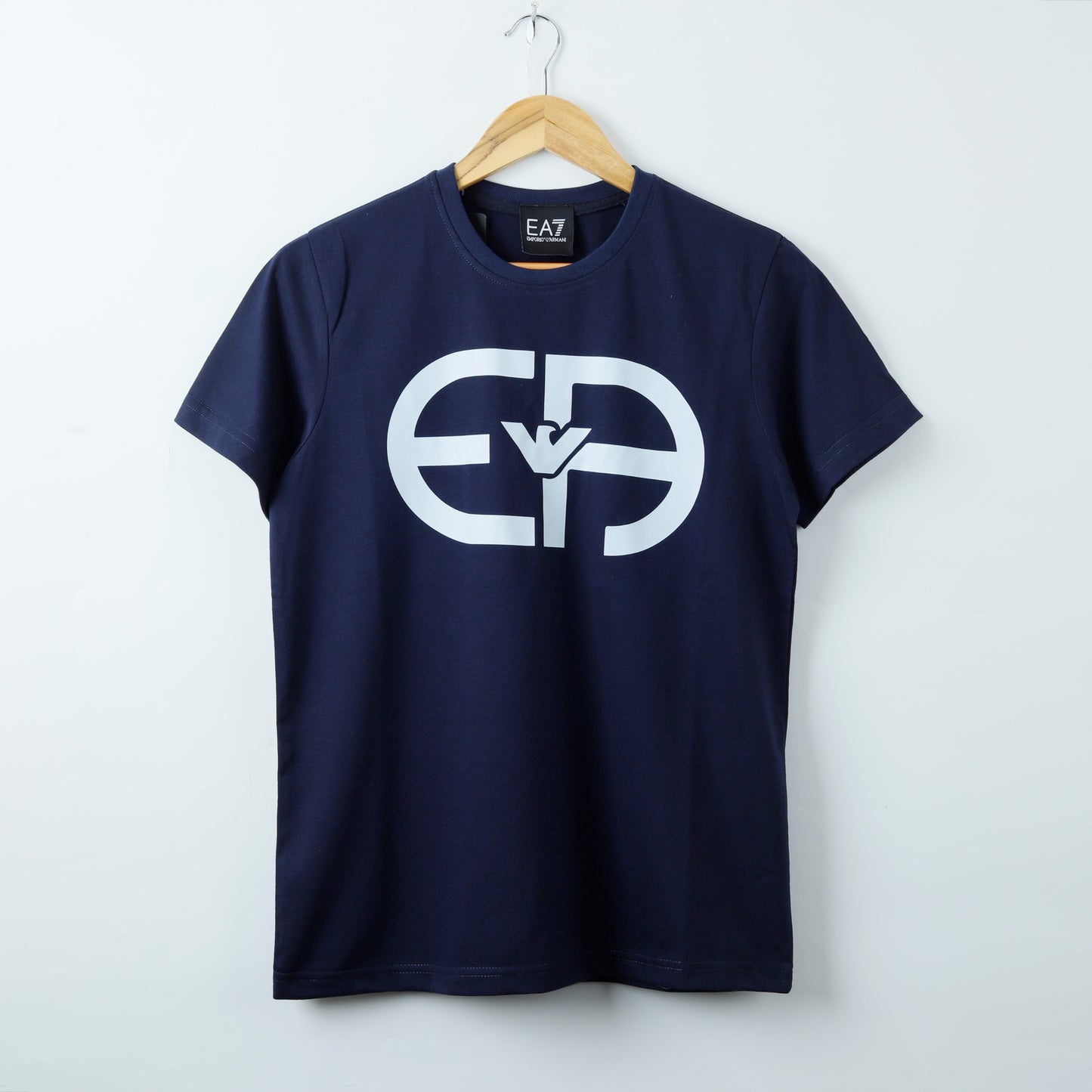 EA7 T-shirt