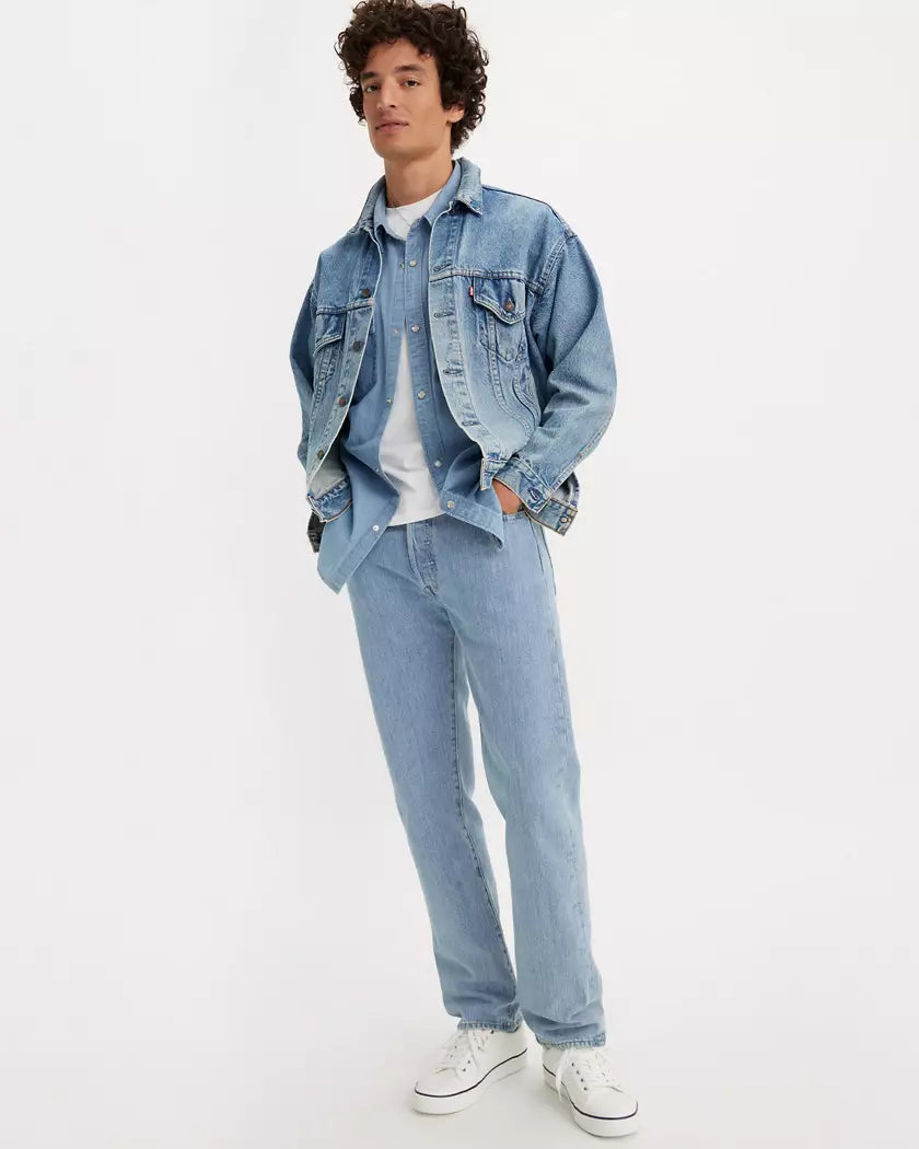 Levi's 501  Light Wash